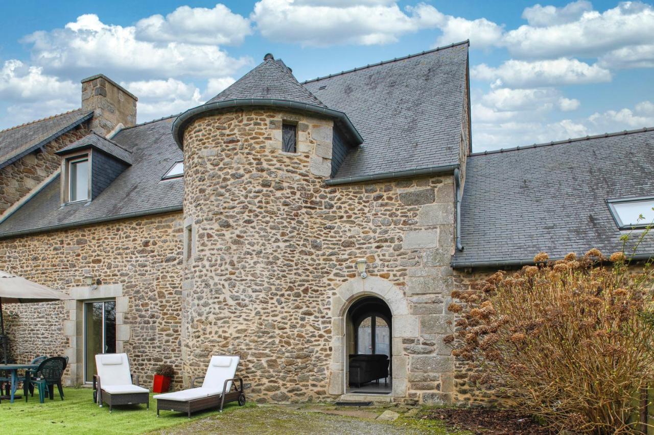 Tour Des Alleux - Maison De Maitre Pour 6 Taden Exterior foto
