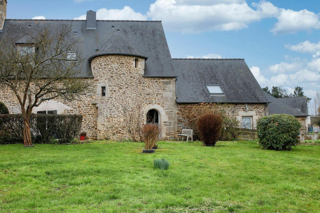 Tour Des Alleux - Maison De Maitre Pour 6 Taden Exterior foto